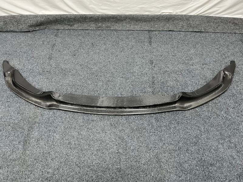 CS Style Anglies Pluošto Priekinis Spoileris (Lip) Skirtas BMW M3 (F80) & M4 (F82/F83)