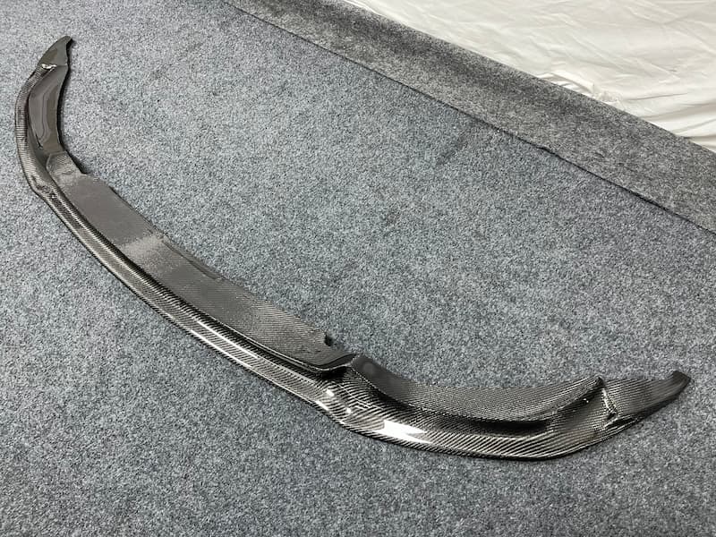 CS Style Anglies Pluošto Priekinis Spoileris (Lip) Skirtas BMW M3 (F80) & M4 (F82/F83)